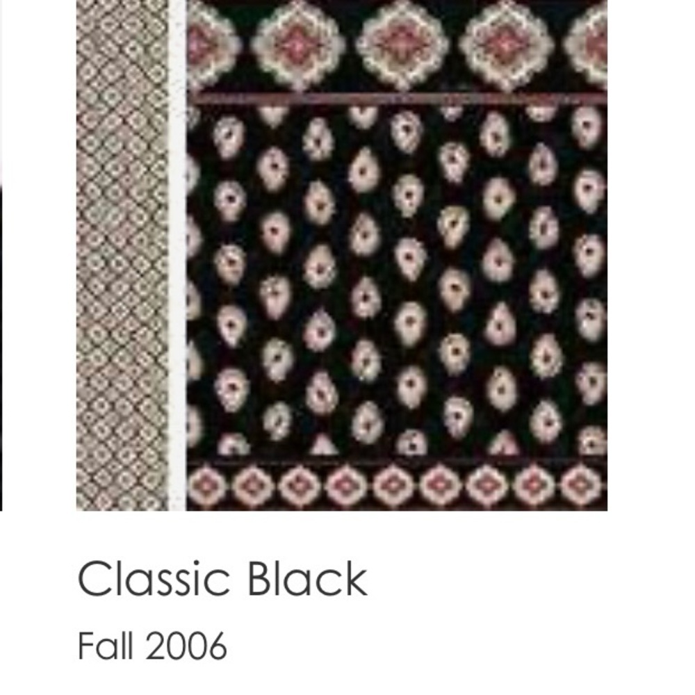 Vintage VERA BRADLEY Classic Black 2006 Little Betsey Red White Floral Zipper - Picture 14 of 14